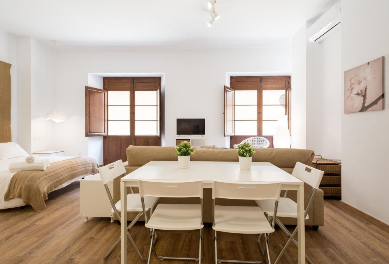 شقة Santiago Premium Loft I مالقة المظهر الخارجي الصورة